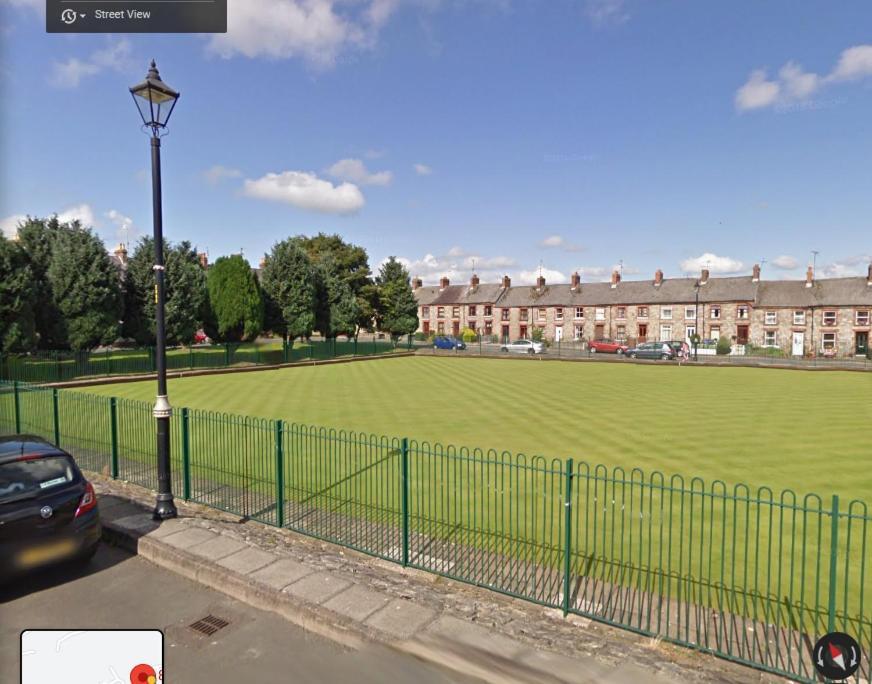 College Square, Terrace House Appartement Bessbrook Buitenkant foto